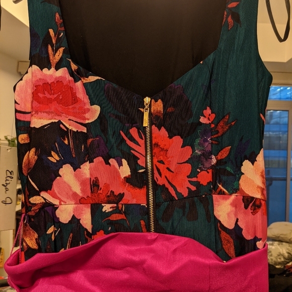 NWT Eliza J floral fit and flare dress - US 4 - Picture 4 of 6